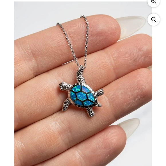 Jewelry - Sterling Silver Turtle Pendant Necklace with Blue Accents